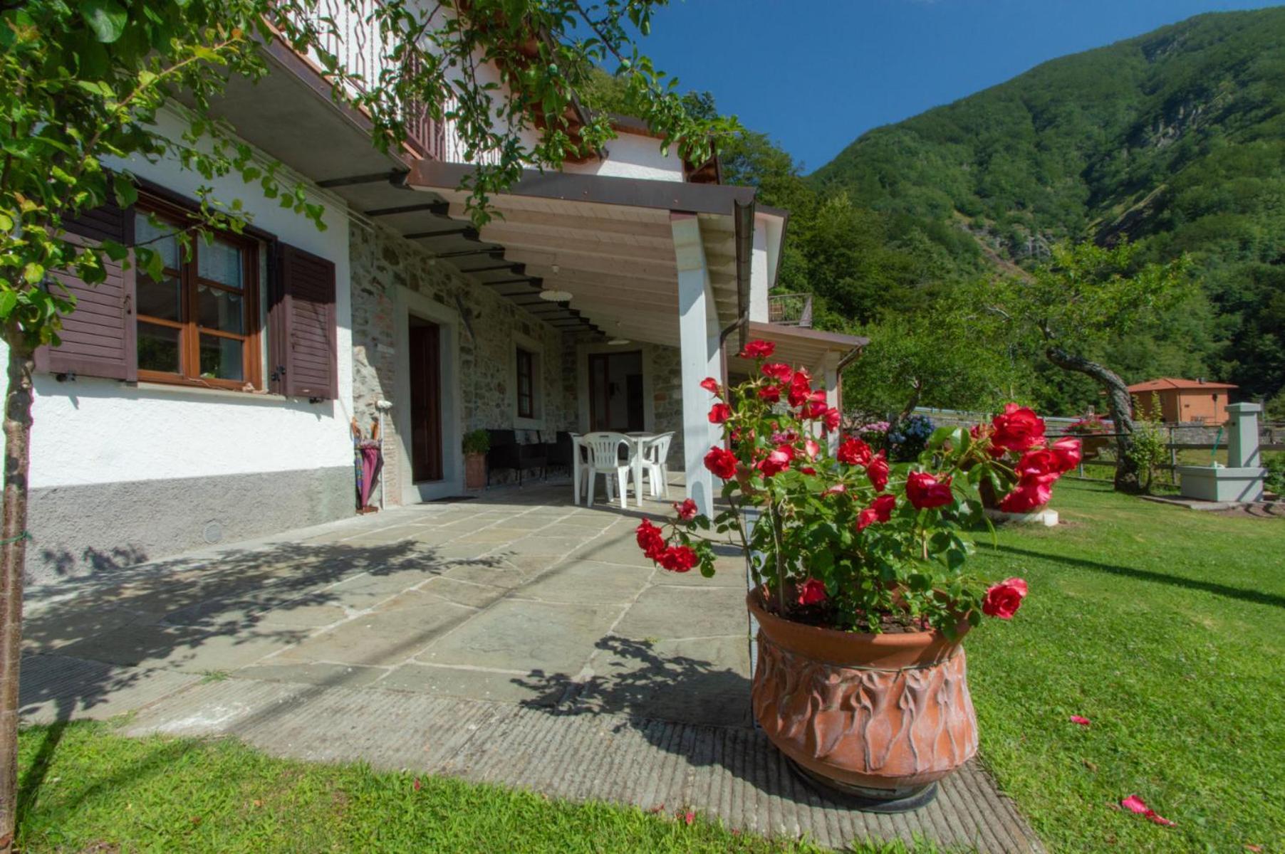 B&B La Bredia Fivizzano Eksteriør bilde