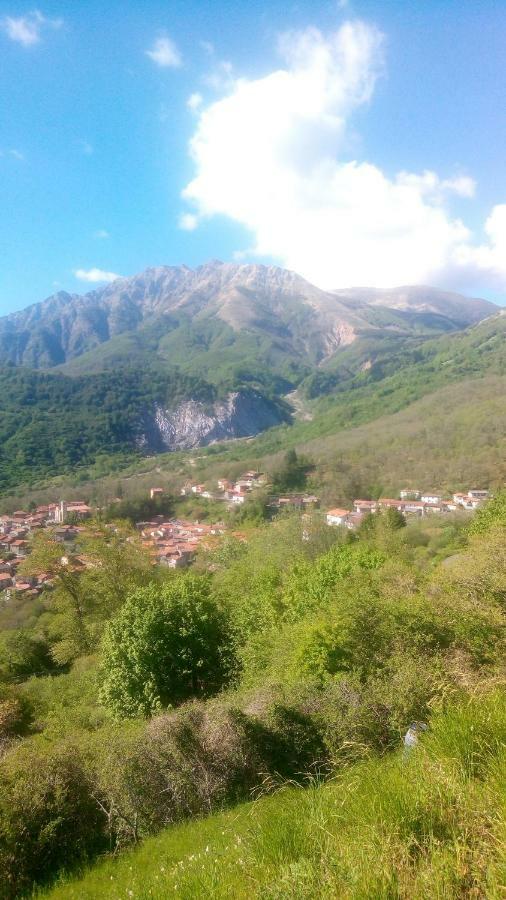 B&B La Bredia Fivizzano Eksteriør bilde